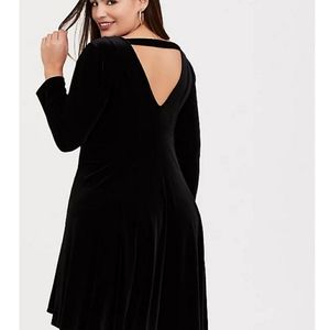 Black Velvet Dress Torrid NWT